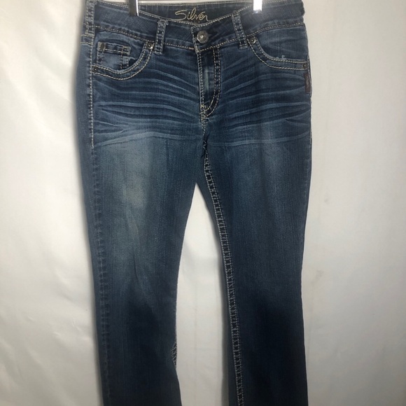 Womens Silver Suki Jeans. Capris. Size 32”. - Picture 3 of 8